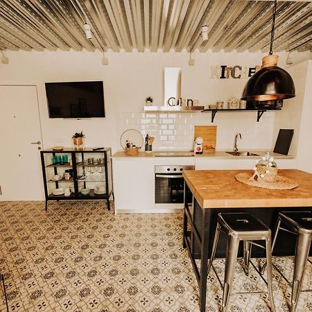 Loft Centrico Con Patio Bodega San Javier Lägenhet Jerez de la Frontera Exteriör bild