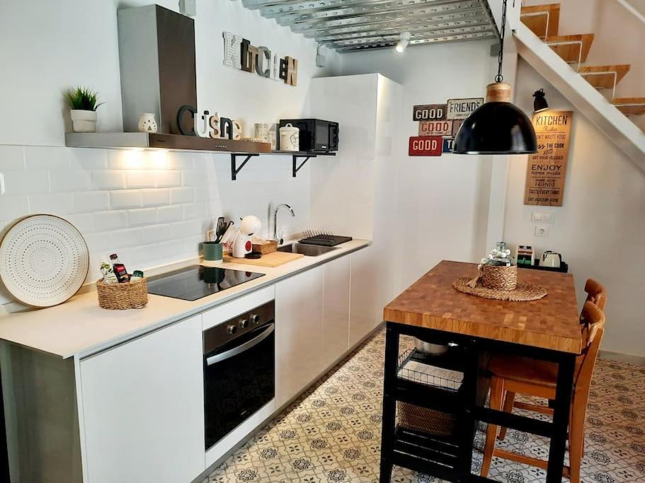 Loft Centrico Con Patio Bodega San Javier Lägenhet Jerez de la Frontera Exteriör bild