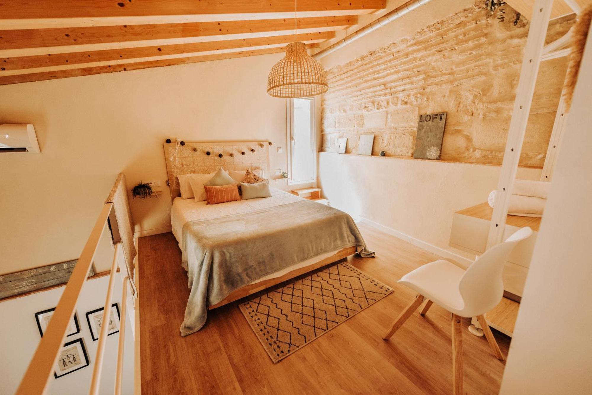 Loft Centrico Con Patio Bodega San Javier Lägenhet Jerez de la Frontera Exteriör bild