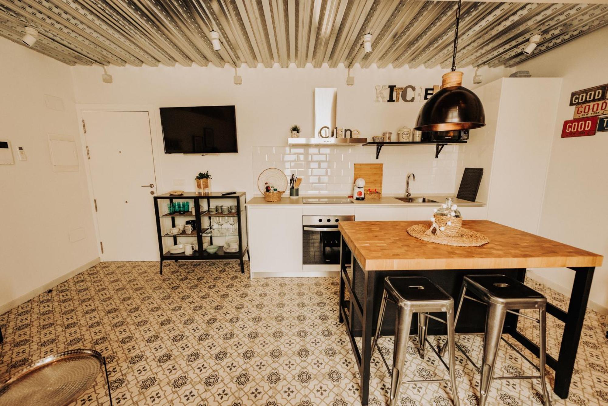 Loft Centrico Con Patio Bodega San Javier Lägenhet Jerez de la Frontera Exteriör bild